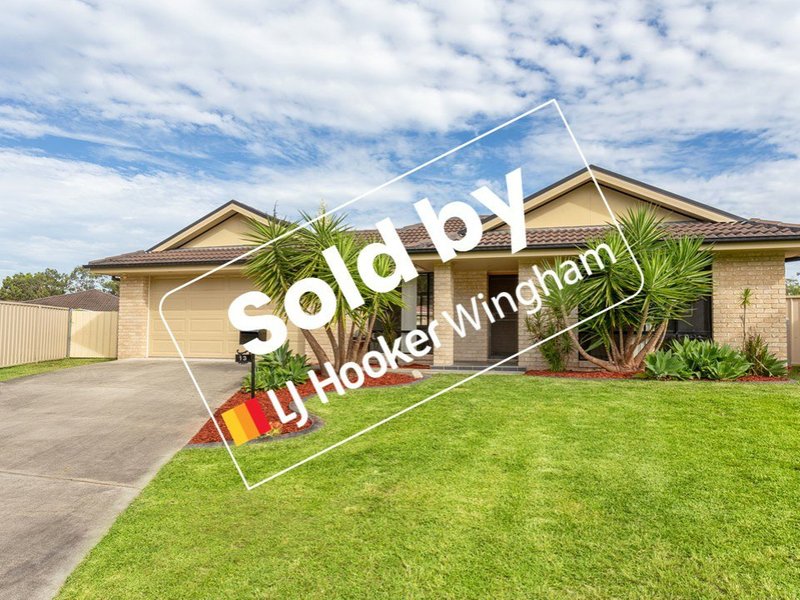 13 Hunter Place, Wingham NSW 2429