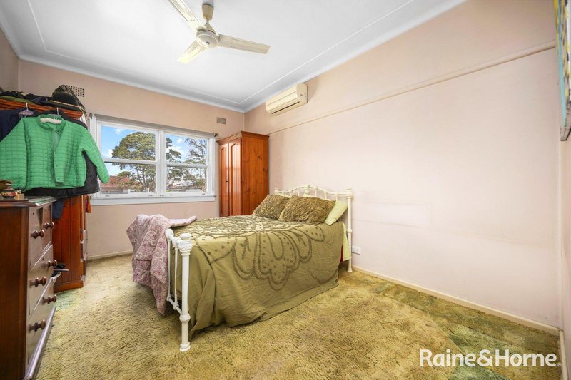 Photo - 13 Huon Street, Cabramatta NSW 2166 - Image 7