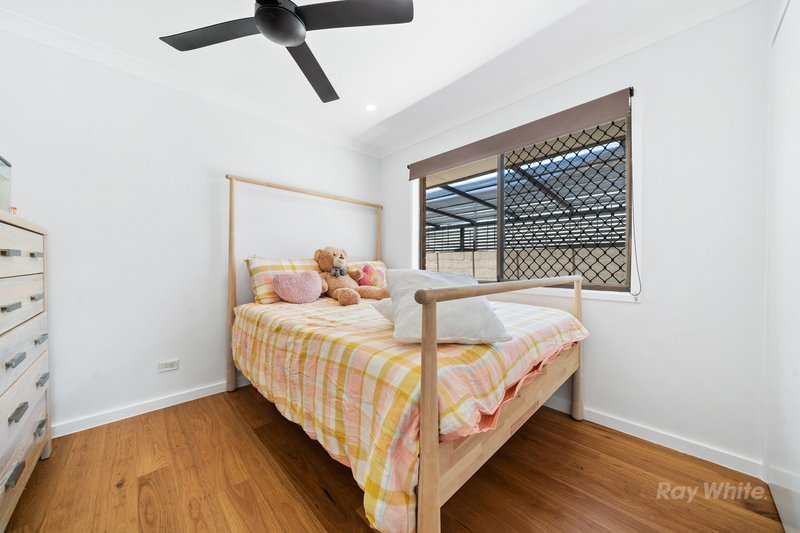 Photo - 13 Hydrabad Street, Regents Park QLD 4118 - Image 10