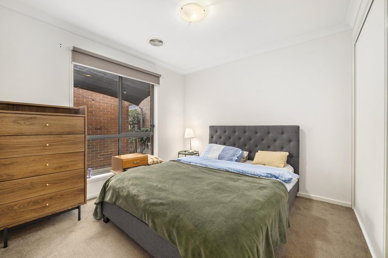 Photo - 13 Ian Nicol Street, Watson ACT 2602 - Image 11