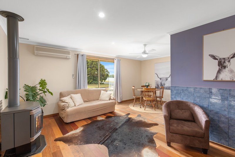 Photo - 13 Illawong Drive, Mount Gambier SA 5290 - Image 2