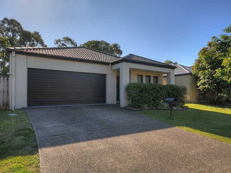 13 Imperia Crescent, Varsity Lakes QLD 4227