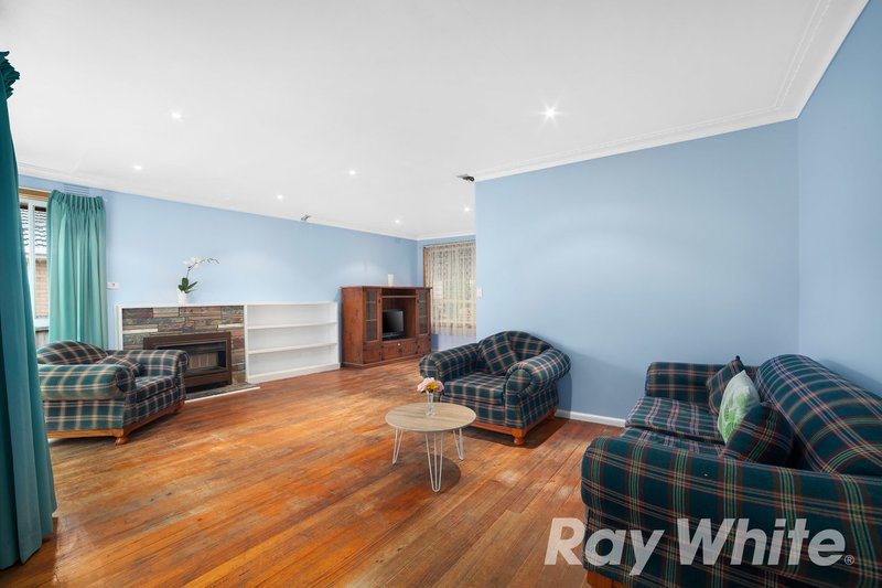 Photo - 13 Inglewood Avenue, Forest Hill VIC 3131 - Image 2