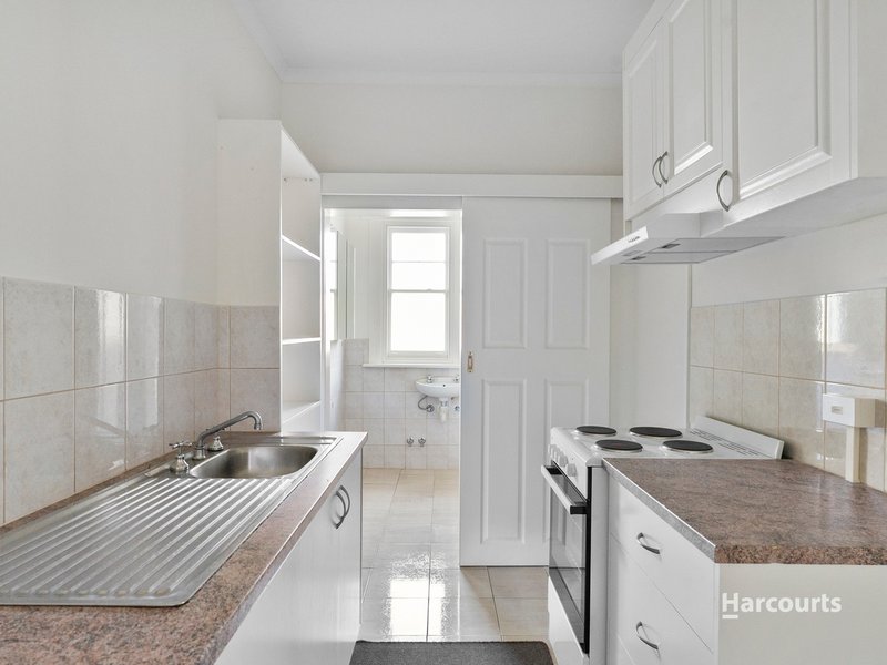 Photo - 1/3 Inglis Street, New Town TAS 7008 - Image 9