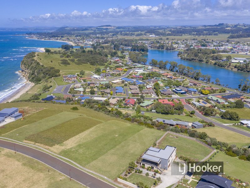 Photo - 13 Inglisdale Drive, Wynyard TAS 7325 - Image 4