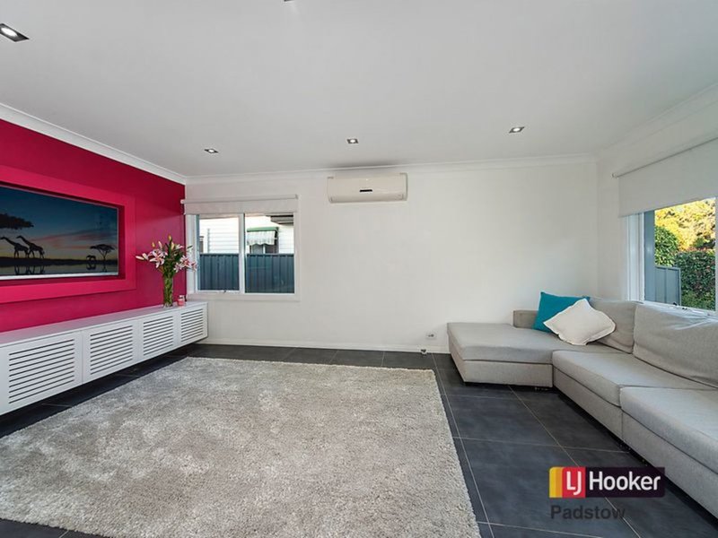 Photo - 13 Ingram Avenue, Milperra NSW 2214 - Image 4