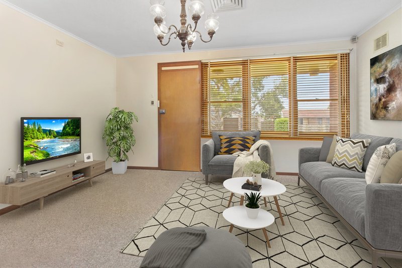 Photo - 13 Insignia Street, Sadleir NSW 2168 - Image 2