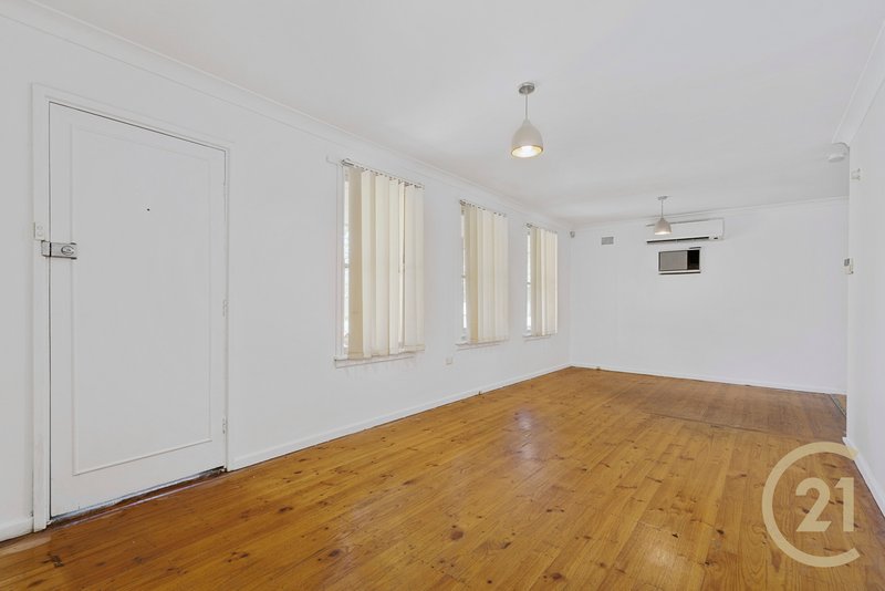 Photo - 13 Isa Place, Cartwright NSW 2168 - Image 4