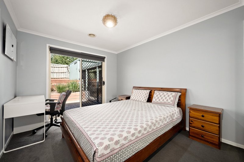 Photo - 13 Isis Close, Amaroo ACT 2914 - Image 8