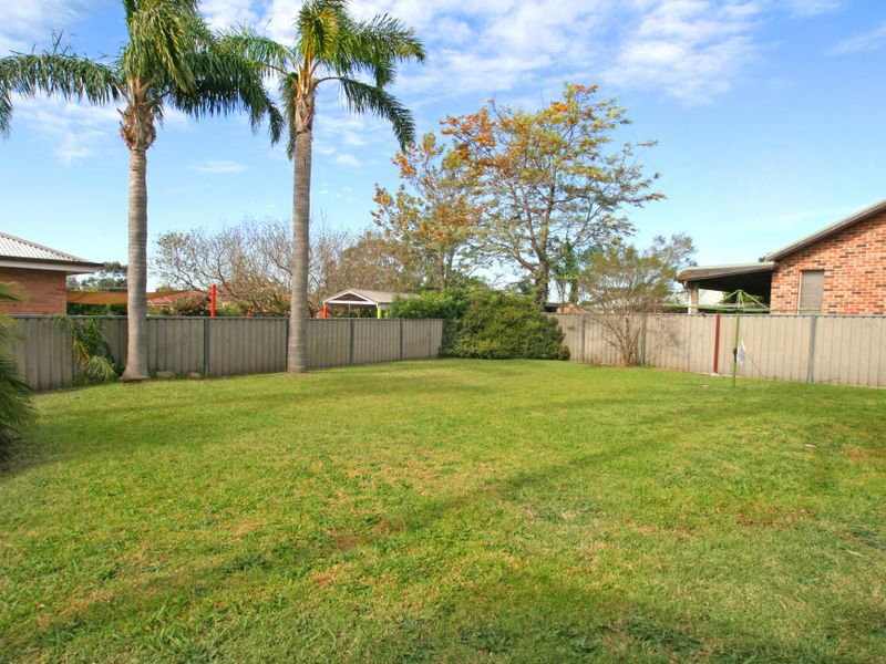 Photo - 13 Jacana Close, Sussex Inlet NSW 2540 - Image 5