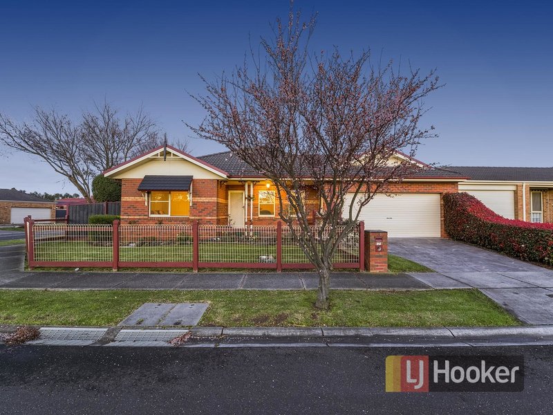 13 Jagger Circuit, Cranbourne East VIC 3977