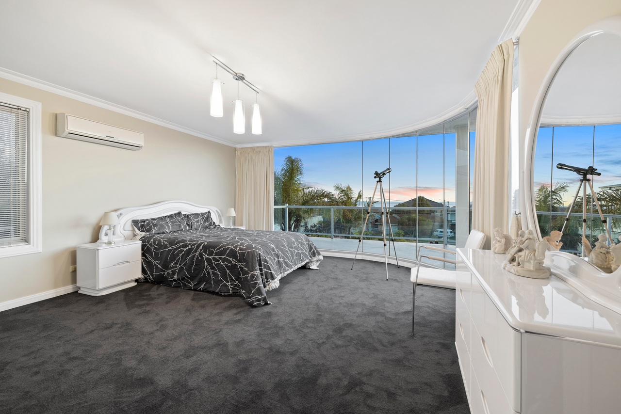 6-bedroom house at 13 JAMES STREET, Mordialloc VIC 3195, , Victoria