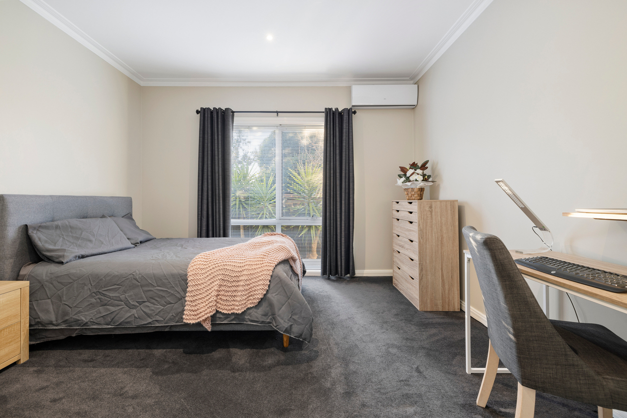 6-bedroom house at 13 JAMES STREET, Mordialloc VIC 3195, , Victoria
