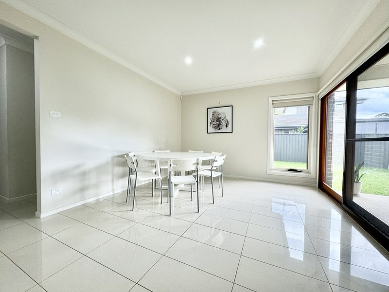 Photo - 13 Jamestown Avenue, Denham Court NSW 2565 - Image 3