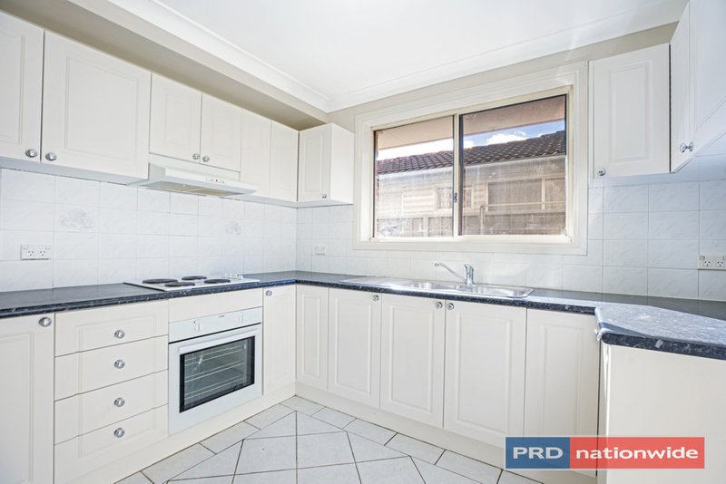 Photo - 1/3 Jean Street, Kingswood NSW 2747 - Image 3