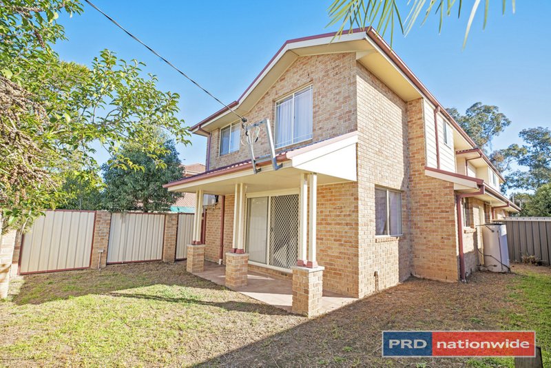 Photo - 1/3 Jean Street, Kingswood NSW 2747 - Image 4