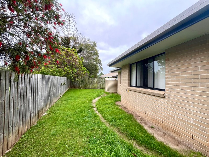 Photo - 13 Jeana Close, Boyne Island QLD 4680 - Image 14