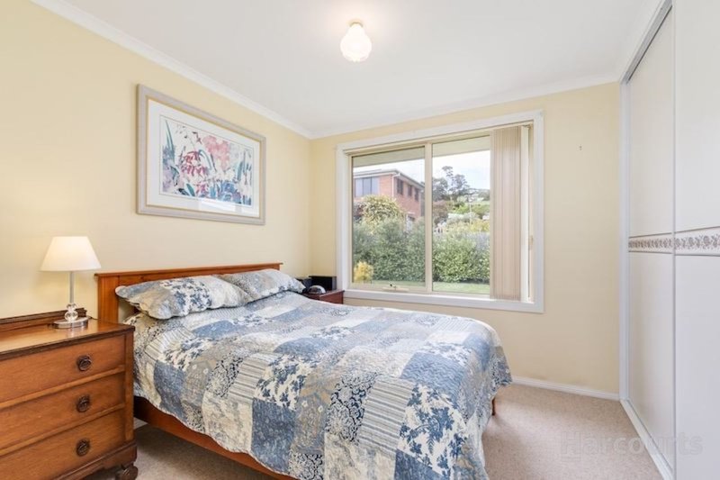 Photo - 13 Jerling Street, West Ulverstone TAS 7315 - Image 10