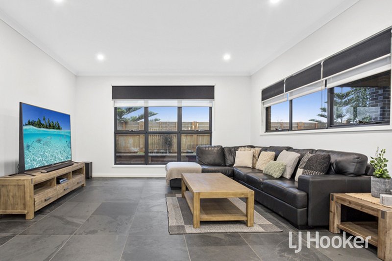 Photo - 13 Jetty Road, Werribee South VIC 3030 - Image 5