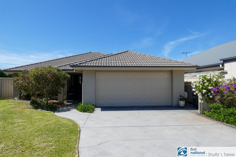 Photo - 13 John Armstrong Close, Taree NSW 2430 - Image 2