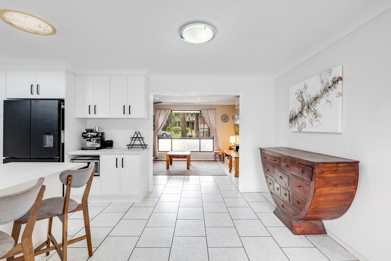 Photo - 13 Jondaryan Street, Newtown QLD 4350 - Image 6