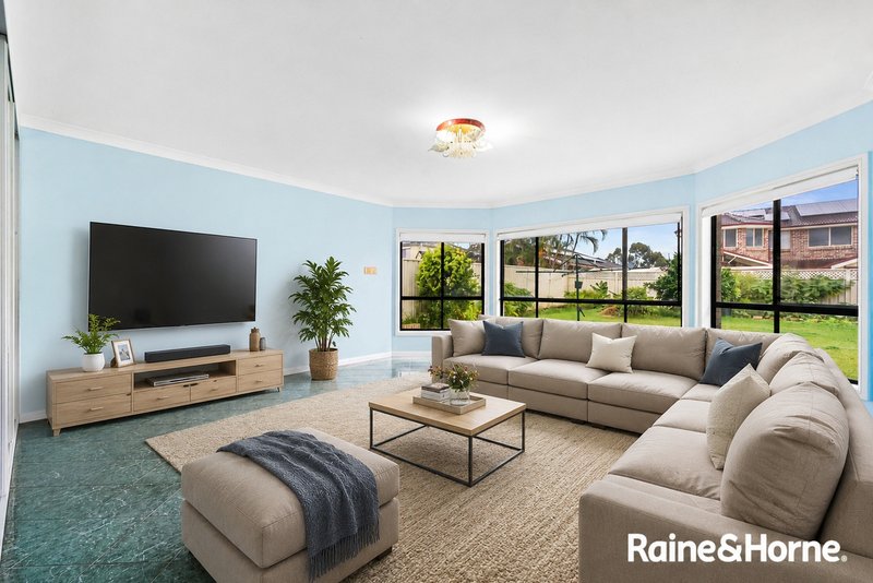 Photo - 13 Joshua Moore Drive, Horningsea Park NSW 2171 - Image 2