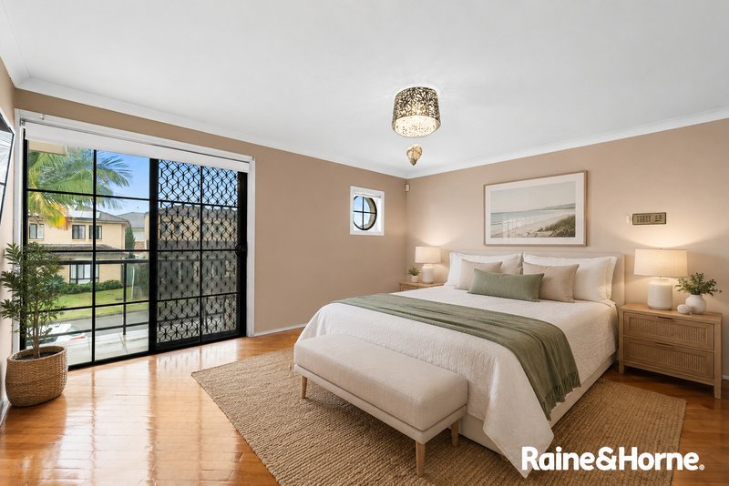 Photo - 13 Joshua Moore Drive, Horningsea Park NSW 2171 - Image 8