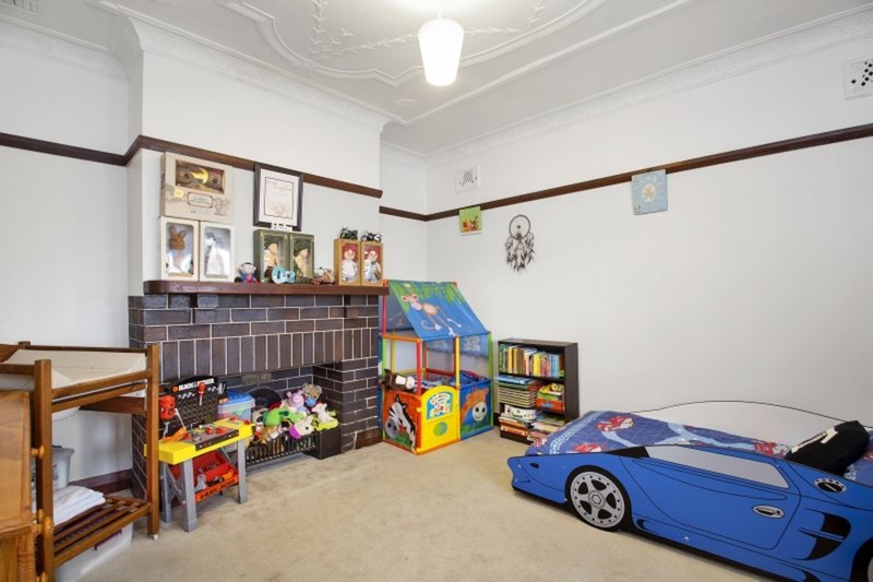 Photo - 13 Joshua St , Goulburn NSW 2580 - Image 6