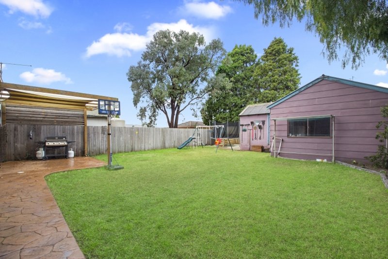 Photo - 13 Joshua St , Goulburn NSW 2580 - Image 10