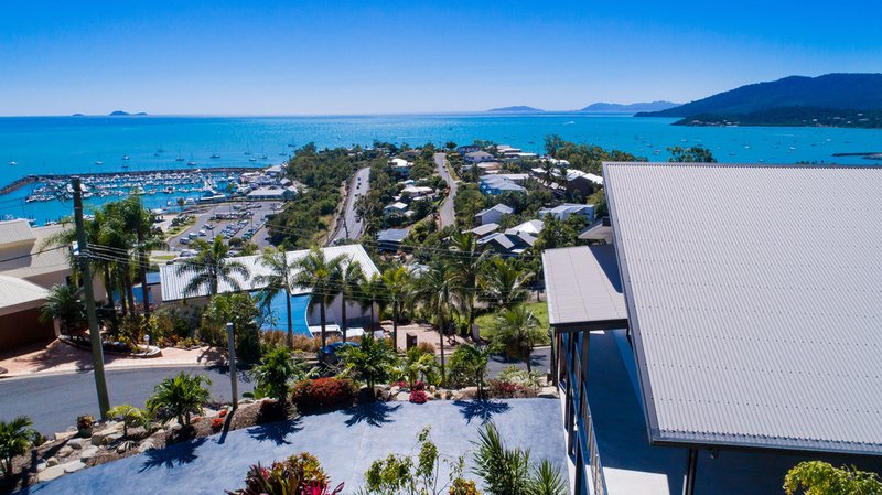 Photo - 13 Kara Crescent, Airlie Beach QLD 4802 - Image 26