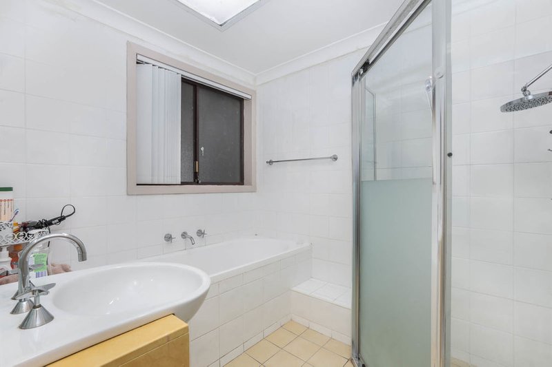 Photo - 13 Karuah Street, Doonside NSW 2767 - Image 3