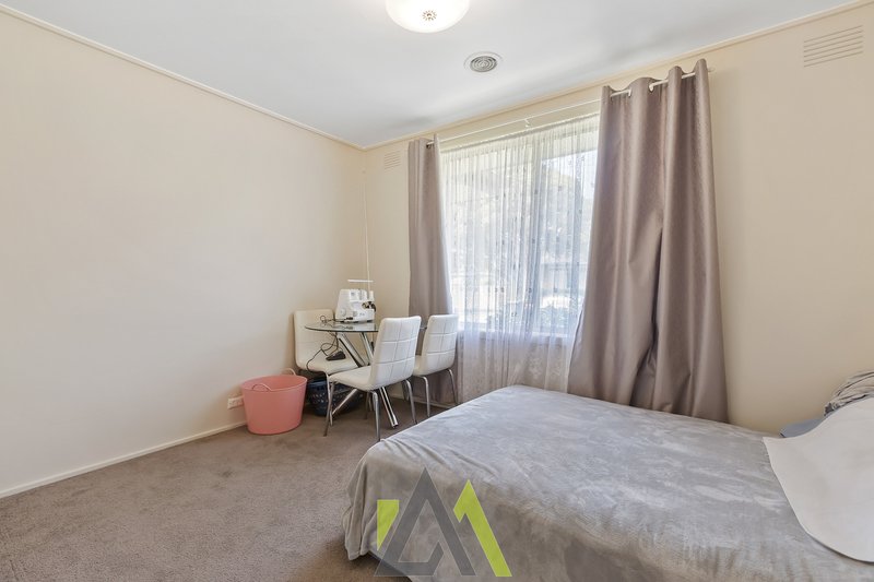 Photo - 13 Kashmir Crescent, Frankston VIC 3199 - Image 8