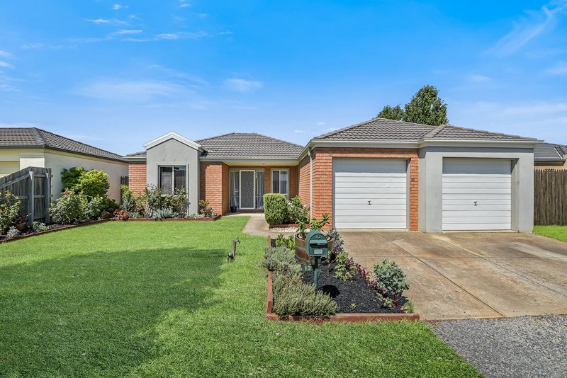 13 Kate Elizabeth Avenue, Berwick VIC 3806