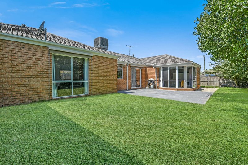 Photo - 13 Kate Elizabeth Avenue, Berwick VIC 3806 - Image 14