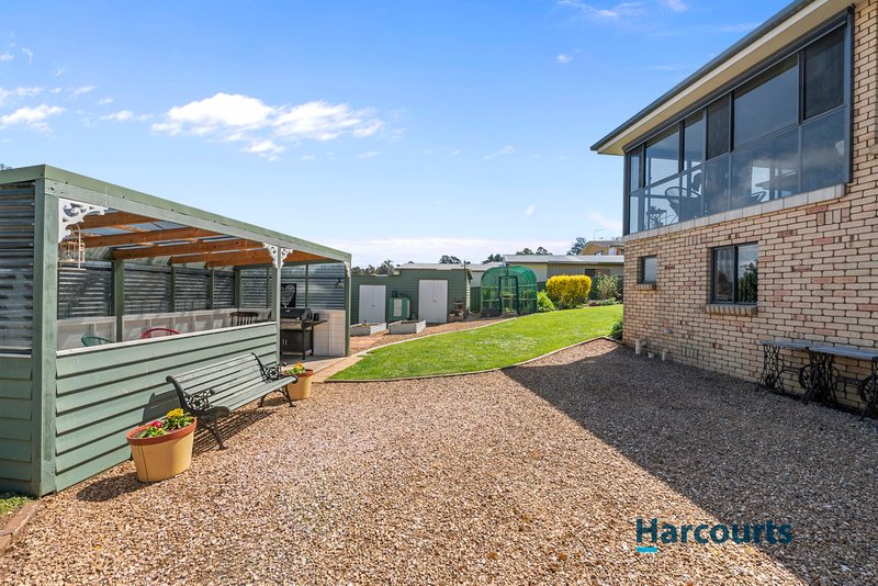 Photo - 13 Kaye Elizabeth Place, Deloraine TAS 7304 - Image 24