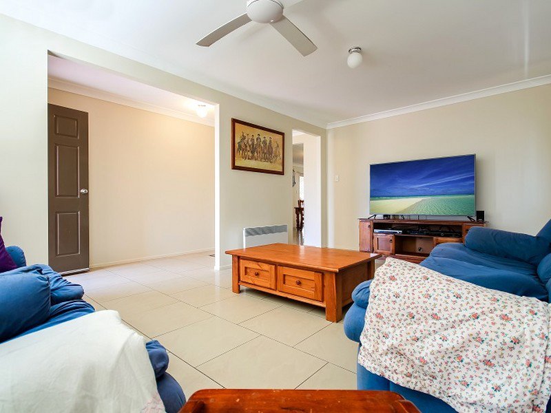 Photo - 13 Kean Avenue, Sanctuary Point NSW 2540 - Image 5