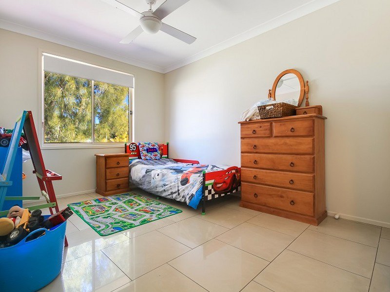 Photo - 13 Kean Avenue, Sanctuary Point NSW 2540 - Image 9