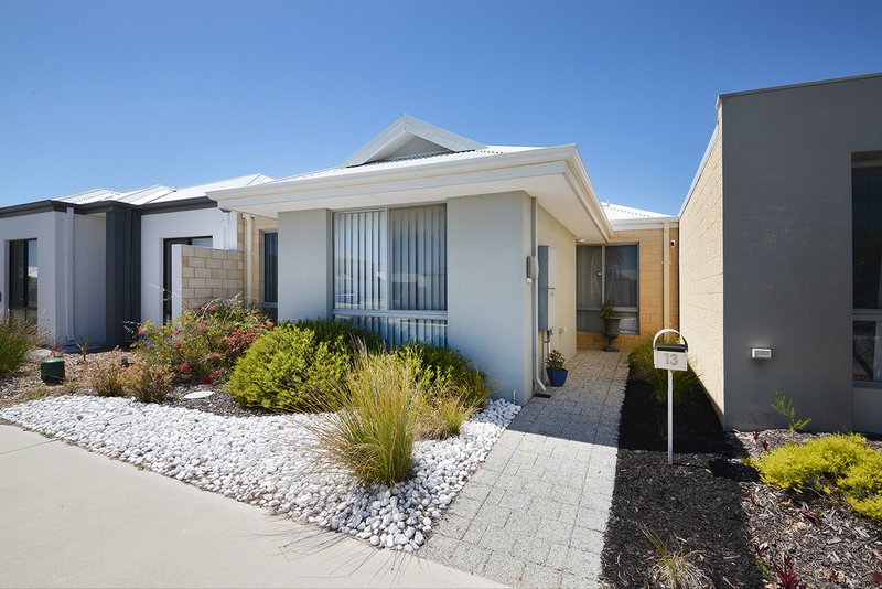 13 Keelson Way, Alkimos WA 6038