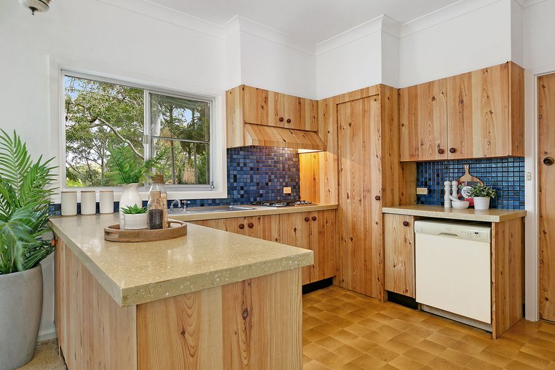 Photo - 13 Kenneth Road, Manly Vale NSW 2093 - Image 5