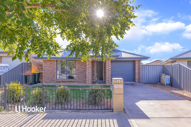 13 Kerang Street, Andrews Farm SA 5114