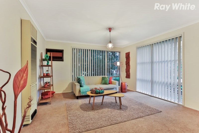 Photo - 13 Kilbride Street, Keysborough VIC 3173 - Image 4