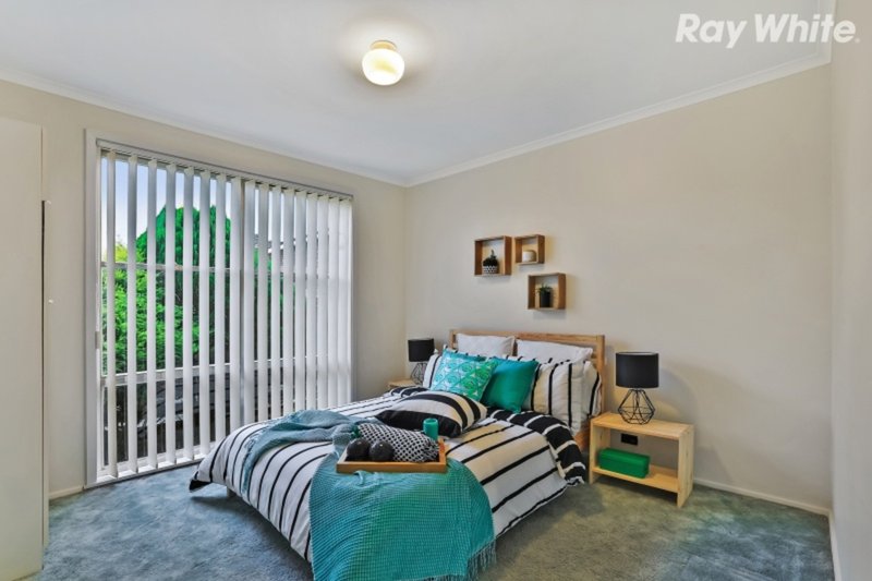 Photo - 13 Kilbride Street, Keysborough VIC 3173 - Image 7