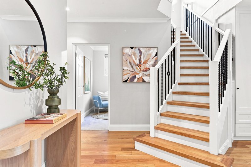 Photo - 13 Kildare Grove, Killarney Heights NSW 2087 - Image 5