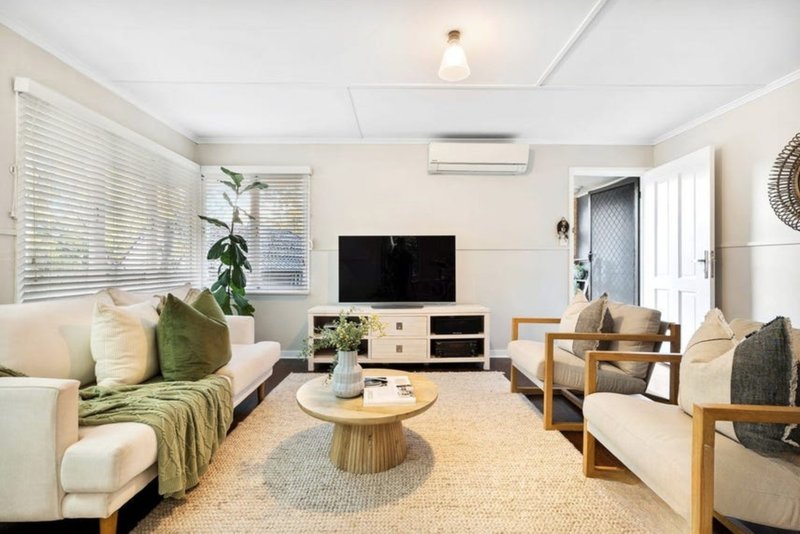 Photo - 1/3 Killalan Street, Gailes QLD 4300 - Image 2