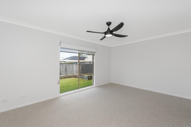 Photo - 13 Killarney Court, Ormeau QLD 4208 - Image 7