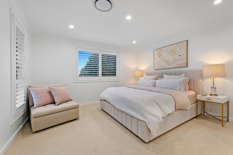 Photo - 13 Kimberley Court, Bella Vista NSW 2153 - Image 11