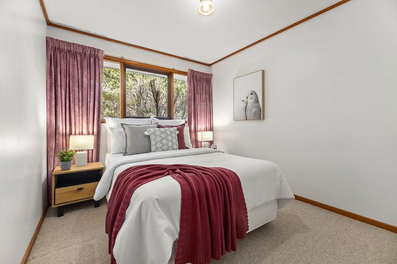 Photo - 13 Kingsbury Street, Gowrie ACT 2904 - Image 15