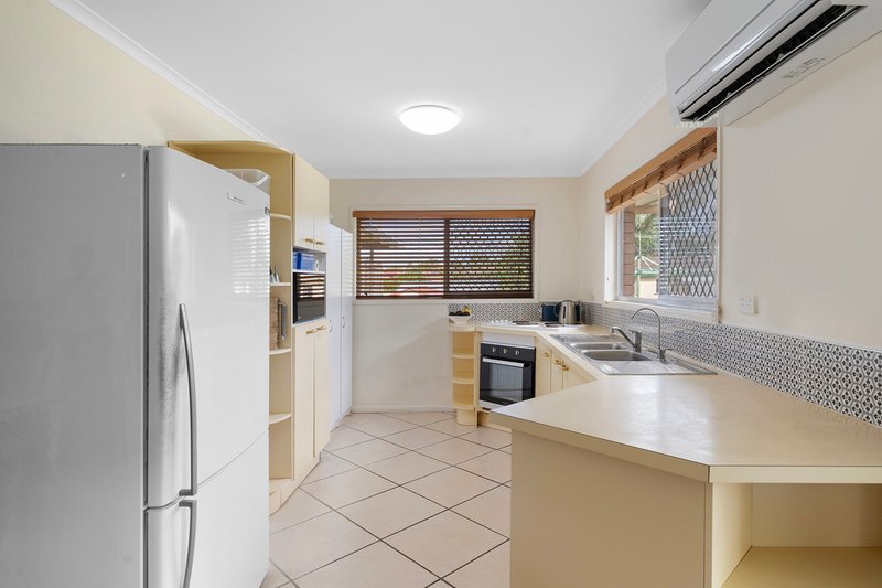 Photo - 13 Kingsley Street, Rochedale South QLD 4123 - Image 6