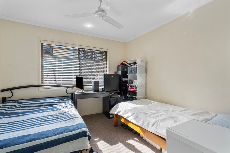 Photo - 13 Kingsley Street, Rochedale South QLD 4123 - Image 10