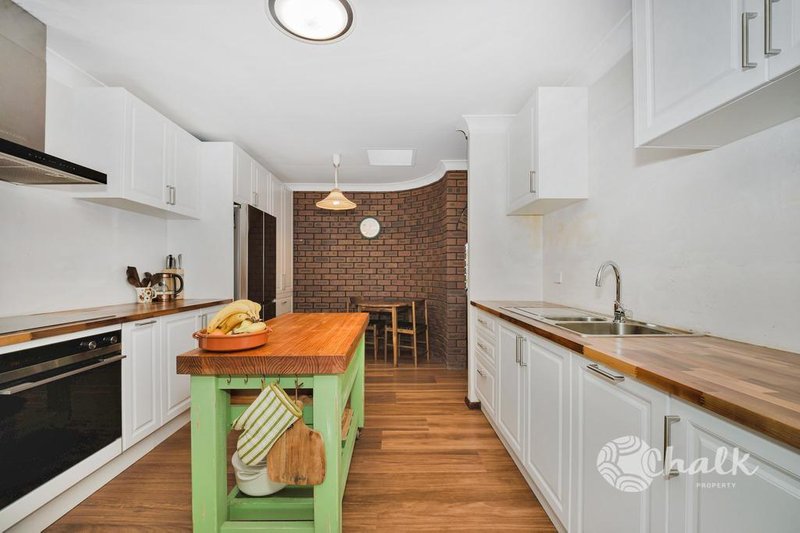 Photo - 13 Kingston Way, Safety Bay WA 6169 - Image 3